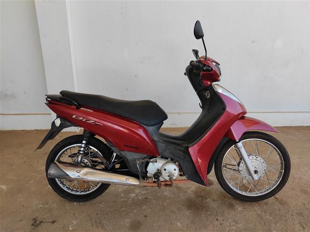 BIZ 125 ES 2015-2015
